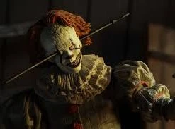 NECA IT - 7β Scale Action Figure - Ultimate Well House (2017) Halloween