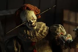 NECA IT - 7β Scale Action Figure - Ultimate Well House (2017) Halloween