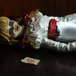 Halloween NECA - Ultimate Annabelle - The Conjuring Universe - 7