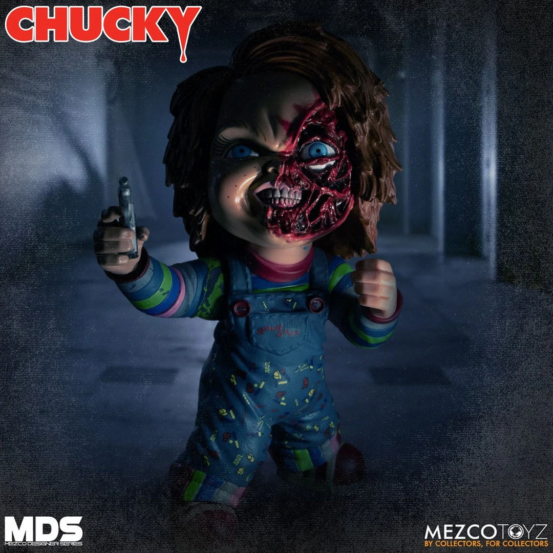 Mezco Chucky Designer Series Deluxe MDS Childs Play Action Figure Halloween