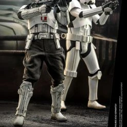 Hot Toys Hot Toys Limited Star Wars Assault Tank Commander Rogue One 1/6 Scale Figure