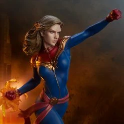 Sideshow Collectibles Captain Marvel Statue