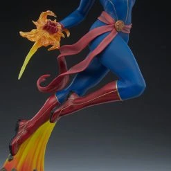 Sideshow Collectibles Captain Marvel Statue