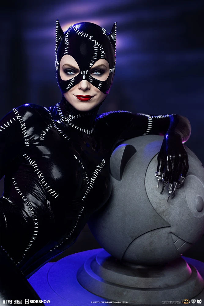 TweeterHead Catwoman Batman Returns Maquette
