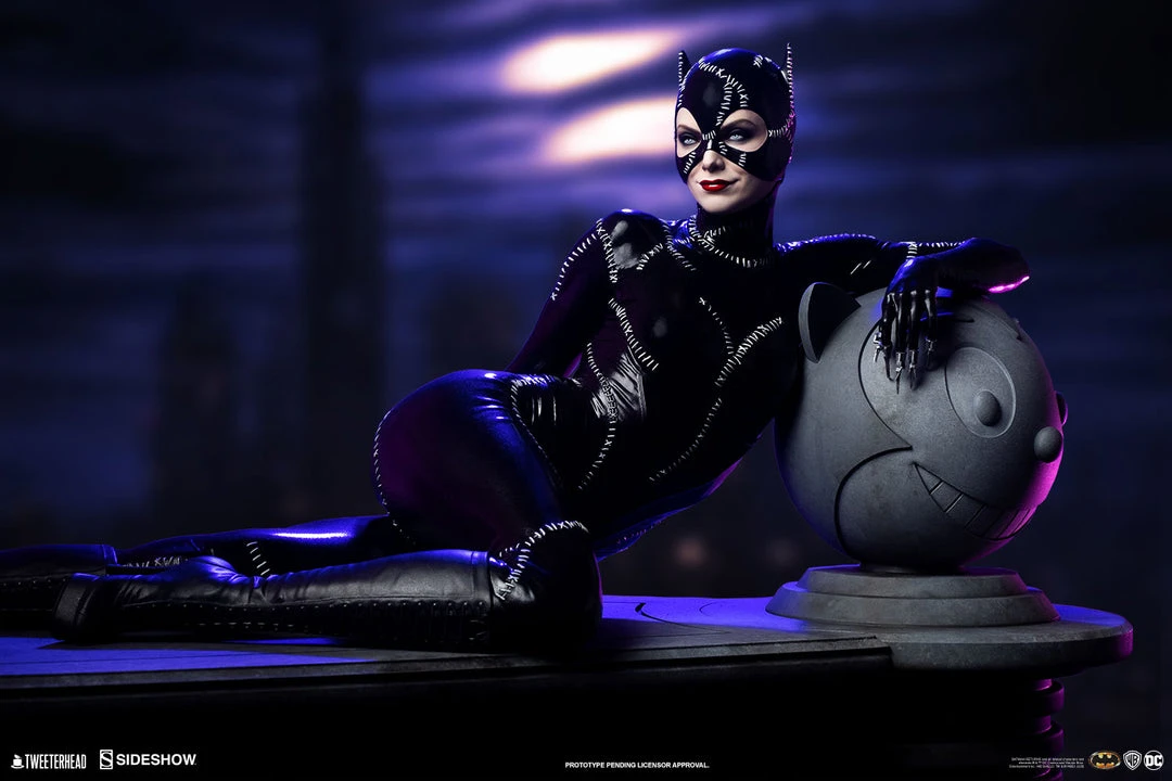 TweeterHead Catwoman Batman Returns Maquette