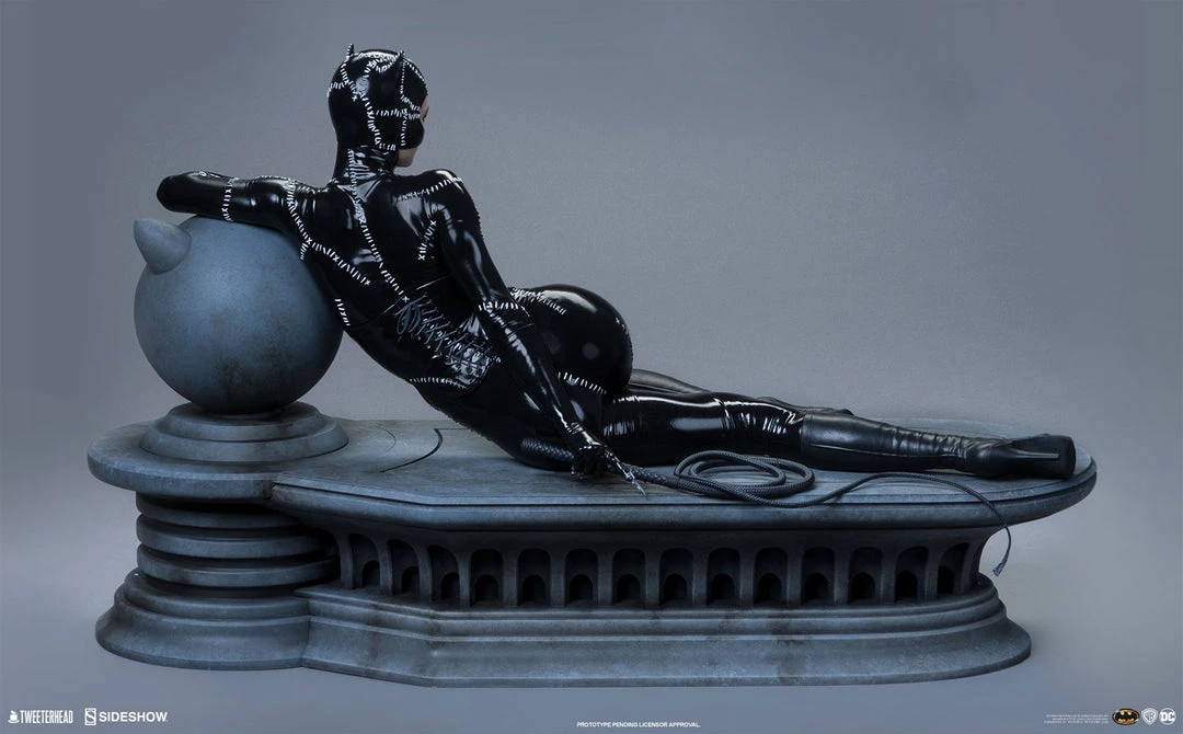 TweeterHead Catwoman Batman Returns Maquette