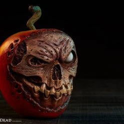 Sideshow Collectibles Court Of The Dead Skull Apple (Rotten Version)