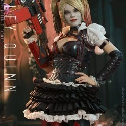 Hot Toys Hot Toys Limited Harley Quinn Sixth Scale Figure Batman: Arkham Knight