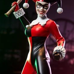 Sideshow Collectibles Harley Quinn Sixth Scale Figure