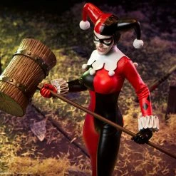Sideshow Collectibles Harley Quinn Sixth Scale Figure