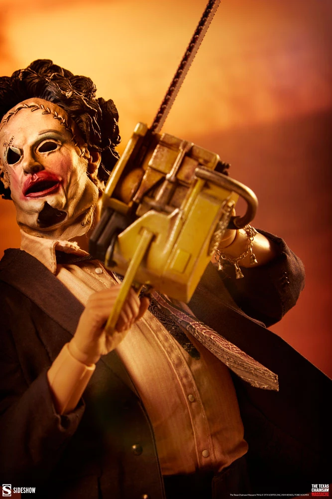 Sideshow Collectibles Halloween Texas Chainsaw Massacre 1974 Pretty Woman Leatherface Sixth Scale Figure