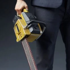 Sideshow Collectibles Halloween Texas Chainsaw Massacre 1974 Pretty Woman Leatherface Sixth Scale Figure