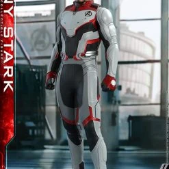 Hot Toys Iron Man Tony Stark (Team Suit) Marvel Avengers: Endgame Sixth Scale Figure