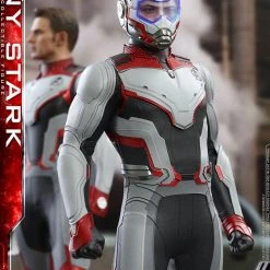 Hot Toys Iron Man Tony Stark (Team Suit) Marvel Avengers: Endgame Sixth Scale Figure