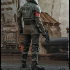 Hot Toys Hot Toys Limited The Mandalorian Transport Trooper Sixth Scale Figure